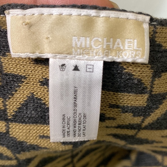Michael Kors Signature Logo Brown & Gray Scarf OSFM - Picture 4 of 6